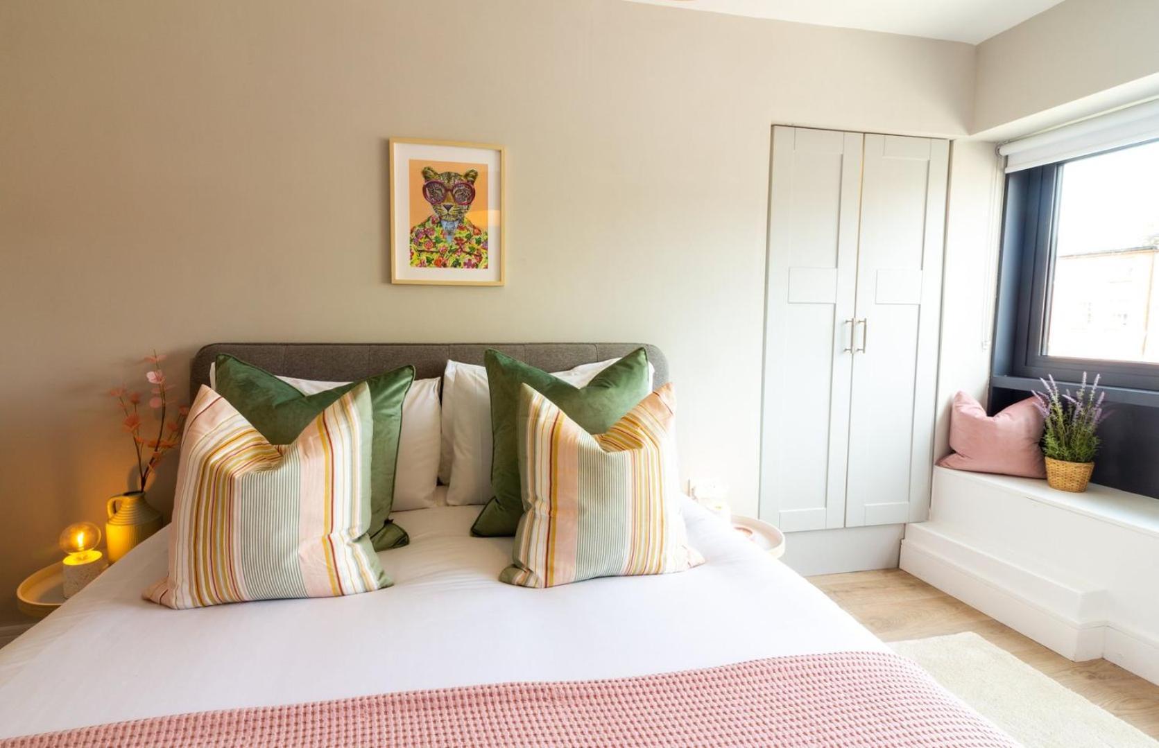 Guestready - Encantando O Apartamento 2Br No Newmarket Hall Dublin Eksteriør billede